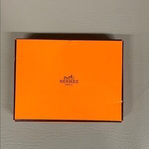 HERMES Paris Orange Gift Box 14cm x 10.5cm x 3cm
